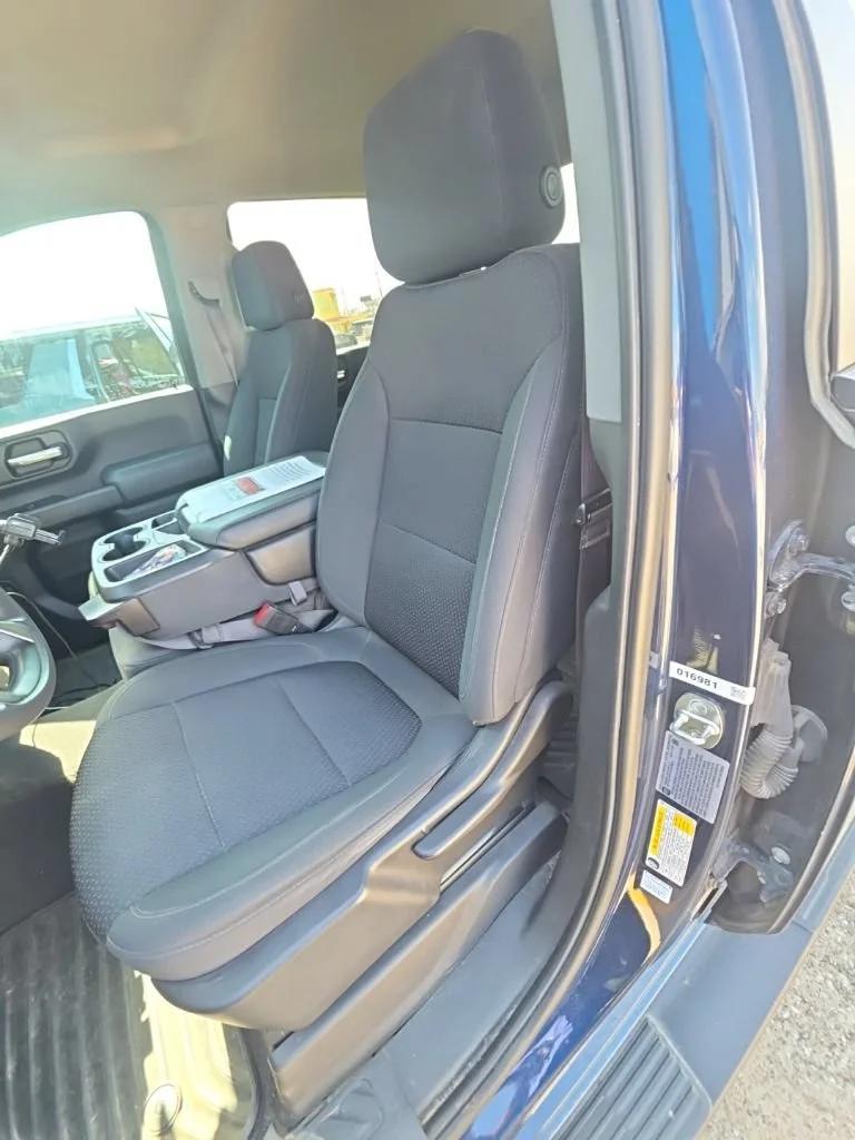 chevrolet silverado 2500hd 2022 1GC4YMEY1NF208568 image chevrolet silverado 2500hd 2022 1GC4YMEY1NF208568 image